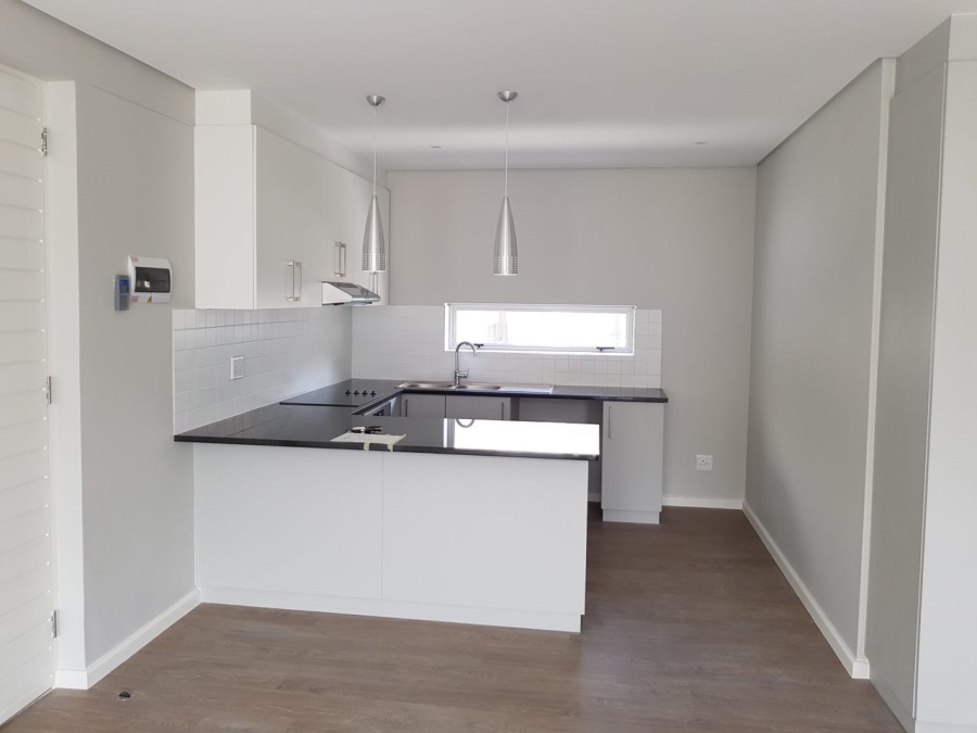 2 Bedroom Property for Sale in Hoog En Droog Western Cape